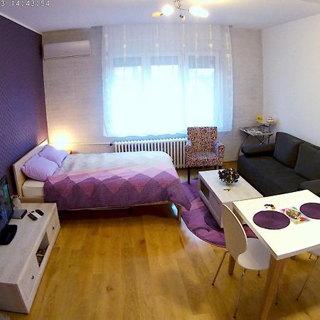 Sara - Modern Apartment In The City Center Novi Sad Exterior photo