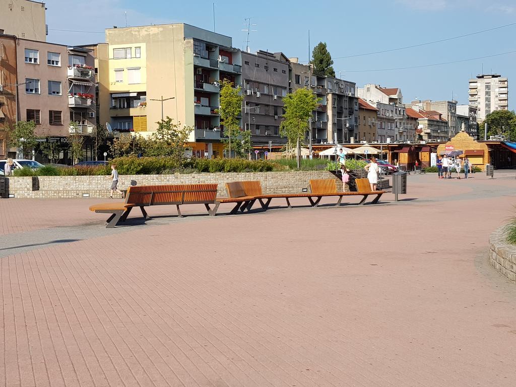 Sara - Modern Apartment In The City Center Novi Sad Exterior photo