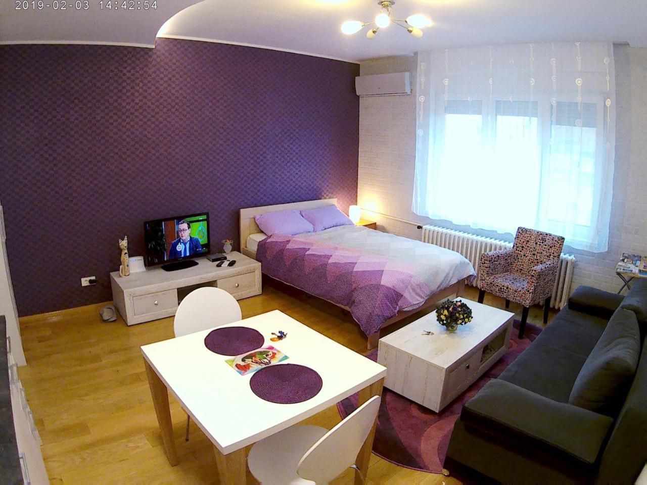 Sara - Modern Apartment In The City Center Novi Sad Exterior photo